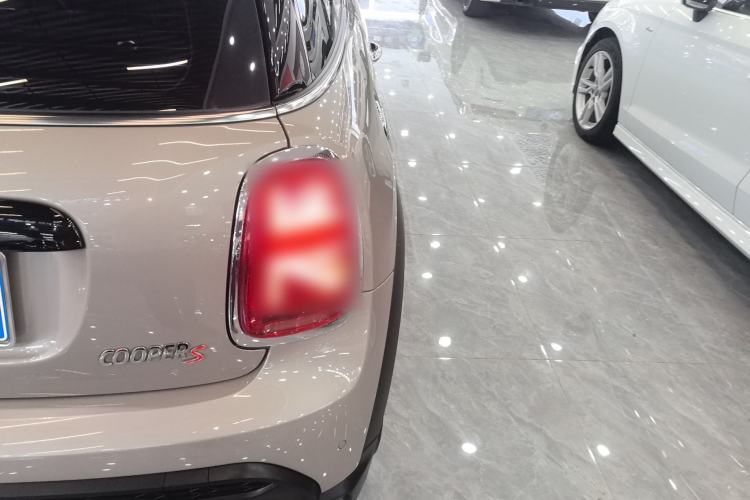 Used MINI 2022 2.0T COOPER S Classic Edition Exterior 2
