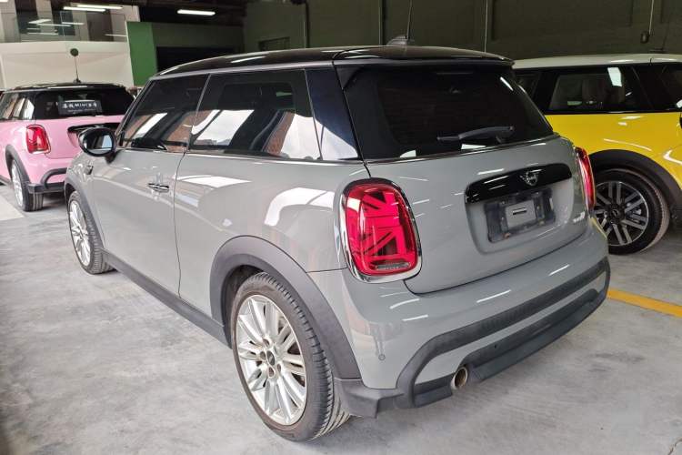 Used MINI 2022 1.5T COOPER Classic Edition Exterior 2