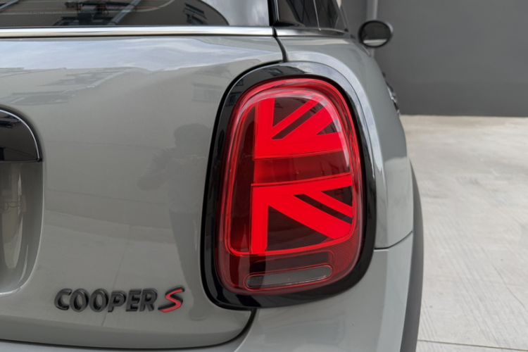 Used MINI 2022 2.0T COOPER S Classic Edition Exterior 3