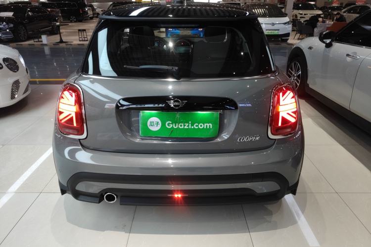 Used MINI 2022 1.5T COOPER Classic Edition Exterior 4