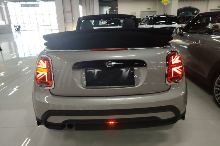 Used MINI 2022 Revised 1.5T COOPER CABRIO Classic Edition Exterior 4
