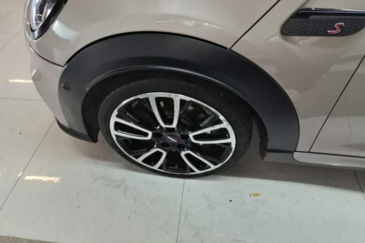 Used MINI 2022 2.0T COOPER S Racing Driver Exterior 4