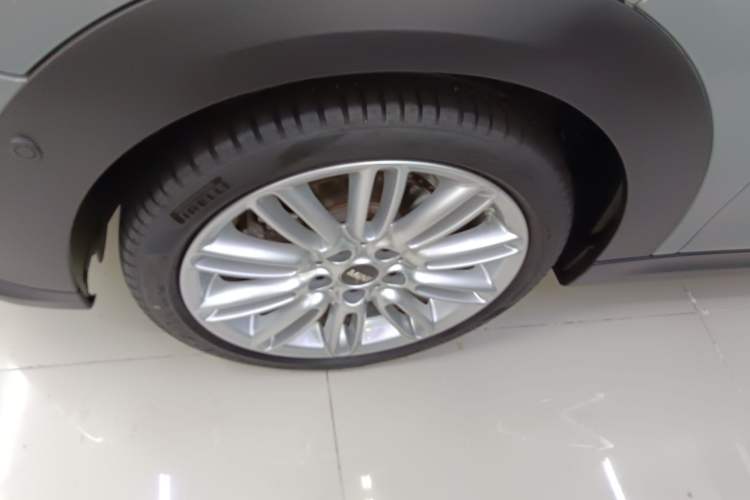 Used MINI 2022 Updated 1.5T COOPER Classic Edition Exterior 4