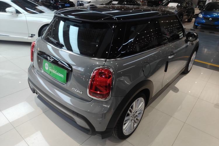 Used MINI 2022 1.5T COOPER Classic Edition Exterior 5