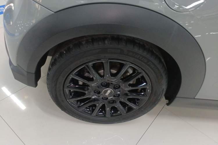 Used MINI 2022 Updated 1.5T ONE Exterior 5