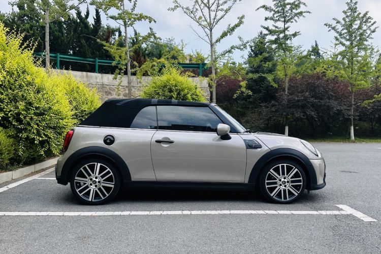 Used MINI 2022 Revised 2.0T COOPER S CABRIO Sidewalk Exterior 7