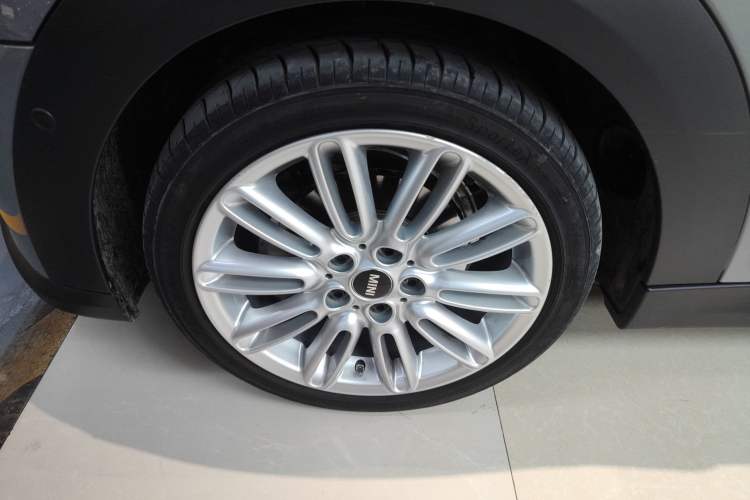 Used MINI 2022 1.5T COOPER Classic Edition Exterior 7