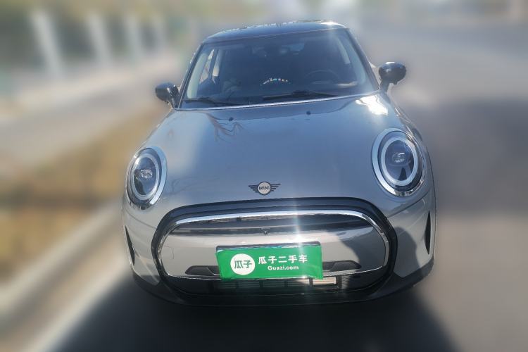 Used MINI 2022 Updated 1.5T COOPER Classic Edition Front