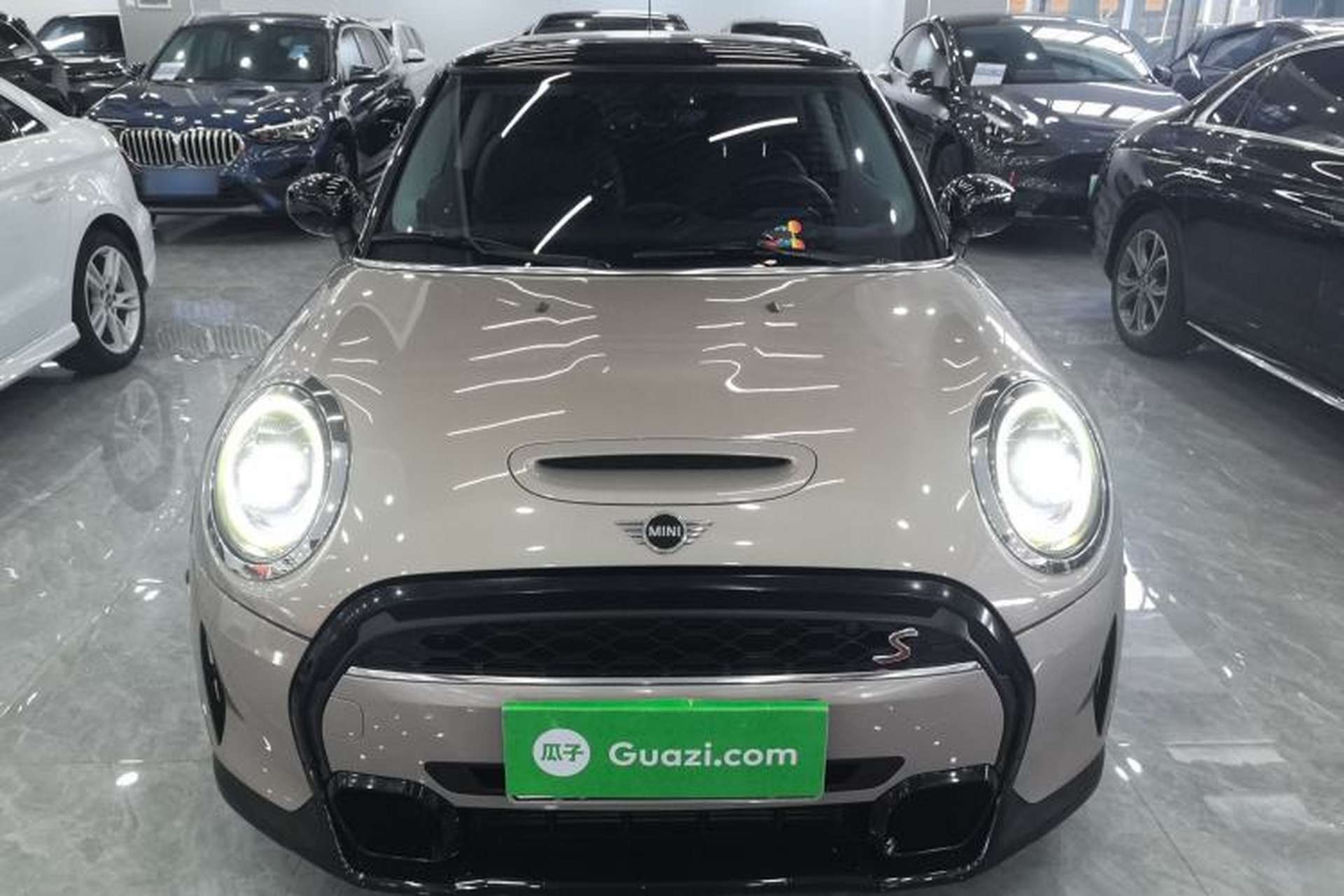 Used MINI 2022 2.0T COOPER S Classic Edition Front