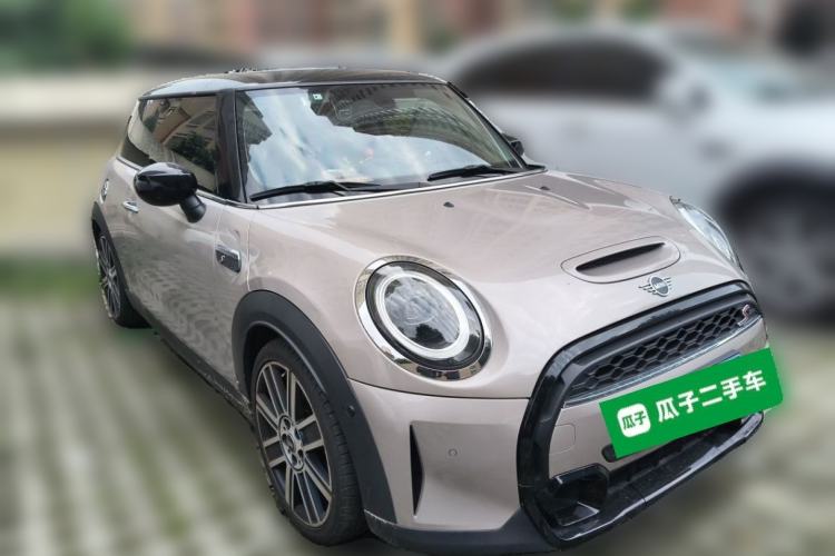 Used MINI 2022 Updated 2.0T COOPER S Artist Front Right 45 Deg