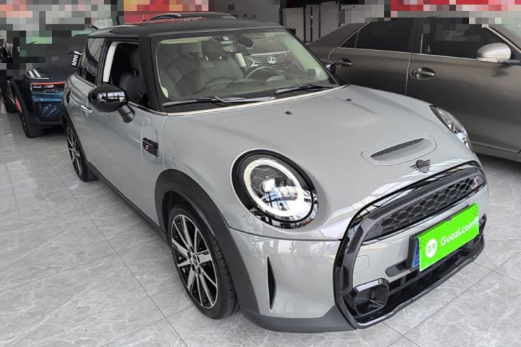 Used MINI 2022 2.0T COOPER S Classic Edition Front Right 45 Deg