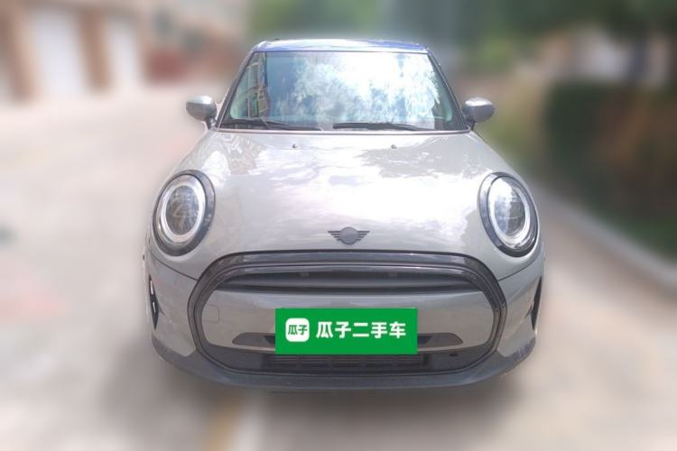 Used MINI 2022 1.5T Camden Limited Edition Five-Door Version Front