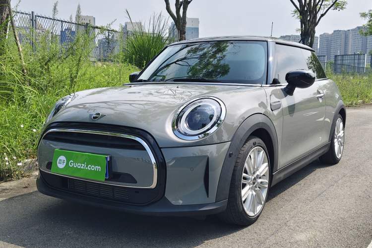 Used MINI 2022 Updated 1.5T COOPER Classic Edition Guazi used car, China used car export, Used car for sale, Used cars, Cheapest cars for sale