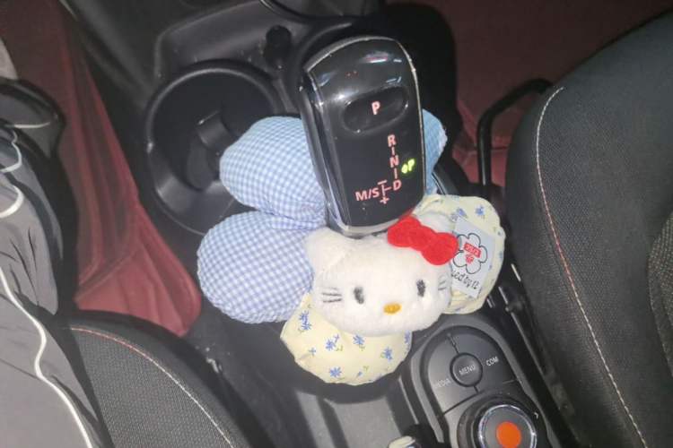 Used MINI 2022 1.5T ONE Gear Lever