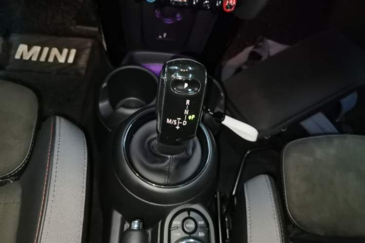 Used MINI 2022 2.0T COOPER S Racing Driver Gear Lever