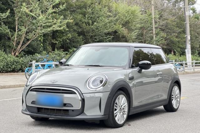 Used MINI 2022 1.5T COOPER Classic Edition