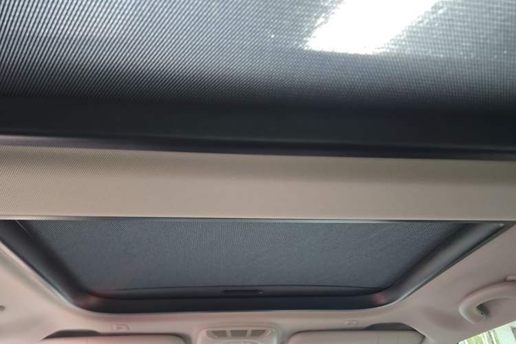 Used MINI 2022 Updated 2.0T COOPER S Artist Headliner
