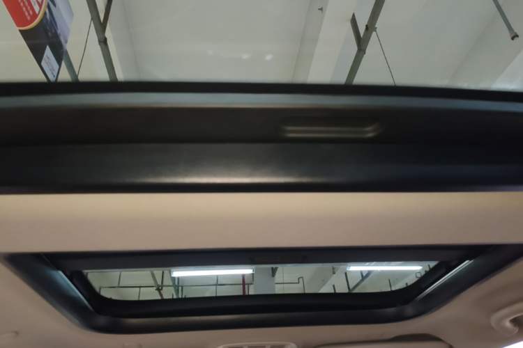 Used MINI 2022 1.5T COOPER Artist Headliner