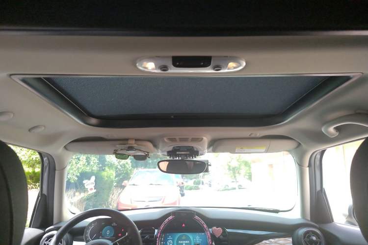 Used MINI 2022 1.5T Camden Limited Edition Five-Door Version Headliner