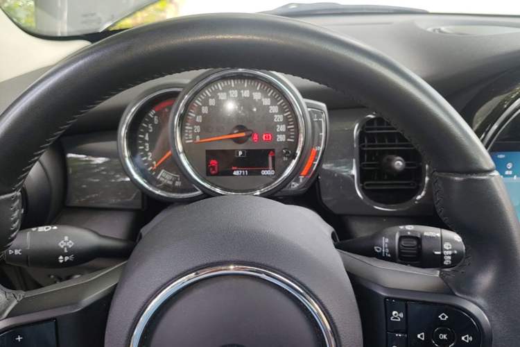 Used MINI 2022 Updated 1.5T ONE Instrument Cluster