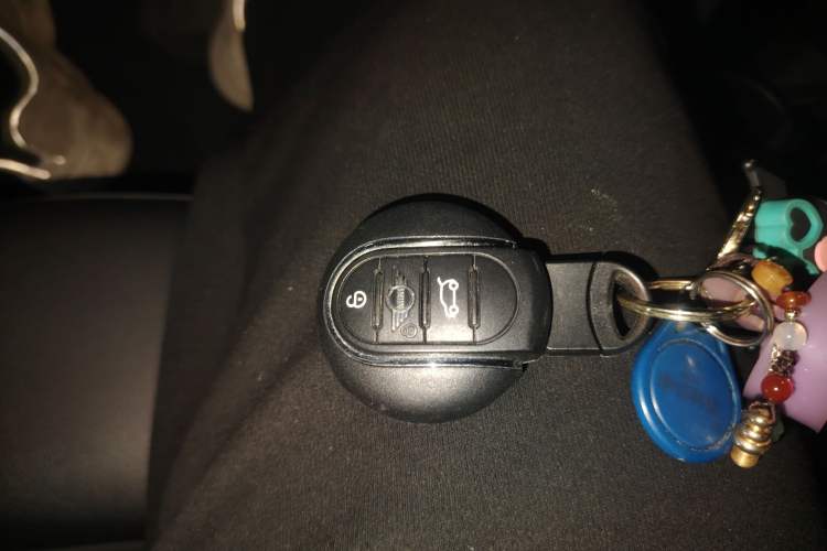 Used MINI 2022 1.5T COOPER Classic Edition Interior 1