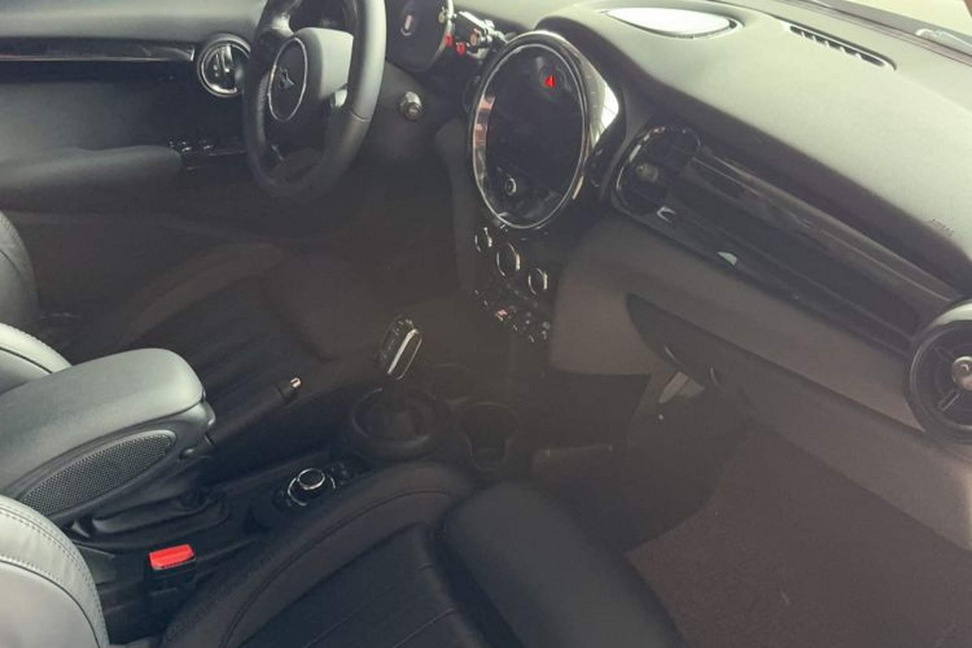 Used MINI 2022 1.5T COOPER Artist Five-Door Edition Interior 3