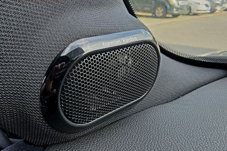 Used MINI 2022 2.0T COOPER S Racing Driver Interior 8