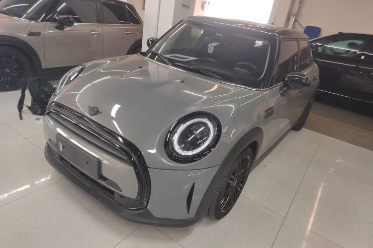 Used MINI 2022 1.5T COOPER Artist Five-Door Edition Guazi used car, China used car export, Used car for sale, Used cars, Cheapest cars for sale