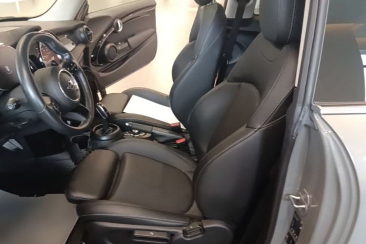 Used MINI 2022 Updated 2.0T COOPER S Classic Edition Left Front Seat