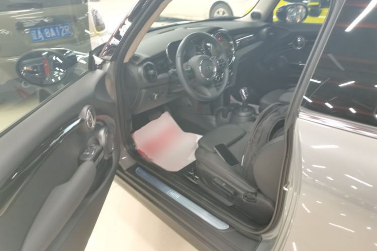 Used MINI 2022 Updated 1.5T COOPER Classic Edition Left Front Seat