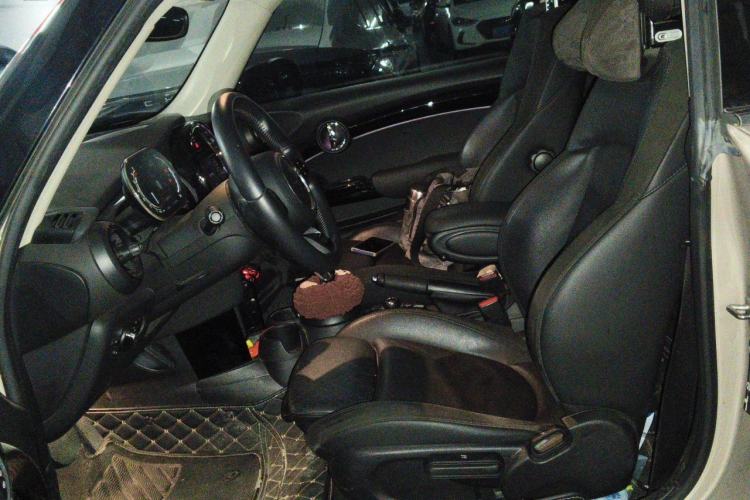 Used MINI 2022 1.5T COOPER Artist Left Front Seat