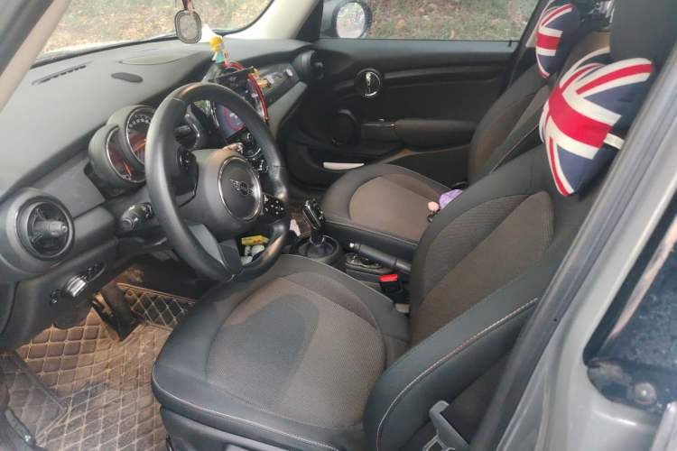 Used MINI 2022 1.5T ONE Five-Door PLUS Left Front Seat