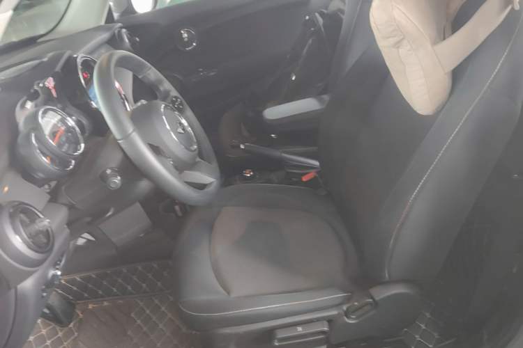 Used MINI 2022 1.5T ONE Left Front Seat