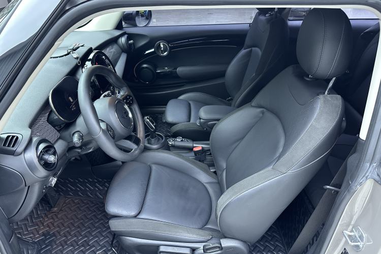 Used MINI 2022 Updated 1.5T COOPER Artist Left Front Seat