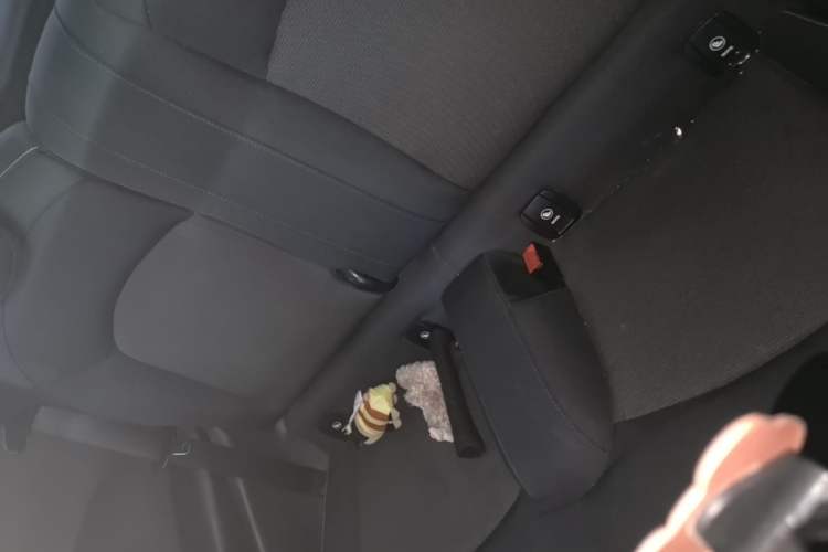 Used MINI 2022 1.5T ONE Left Rear Seat