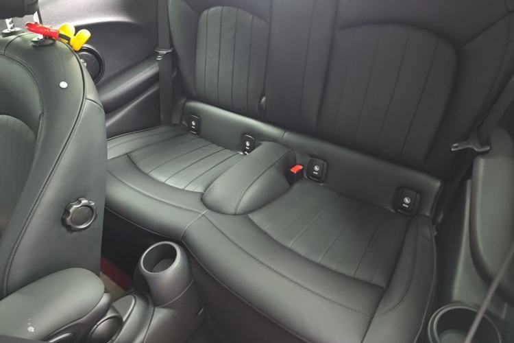 Used MINI 2022 Updated 2.0T COOPER S Artist Left Rear Seat