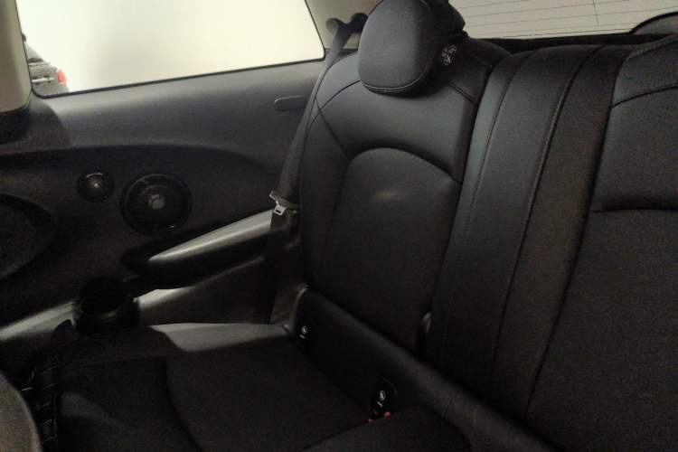 Used MINI 2022 2.0T COOPER S Classic Edition Left Rear Seat