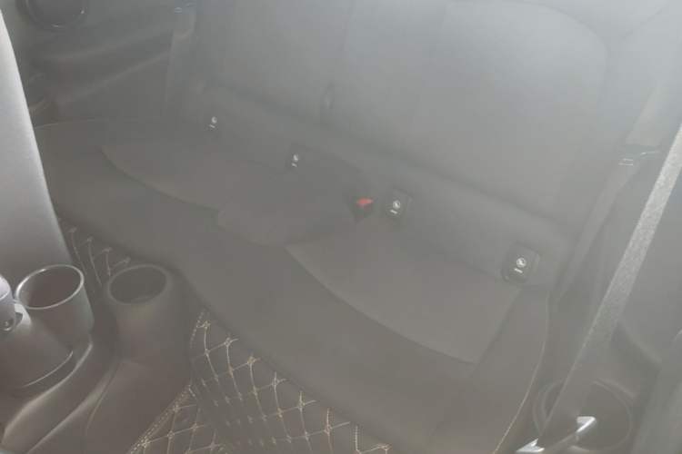 Used MINI 2022 1.5T ONE Left Rear Seat