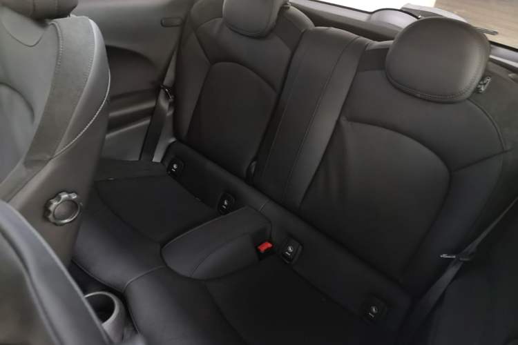 Used MINI 2022 1.5T COOPER Artist Left Rear Seat