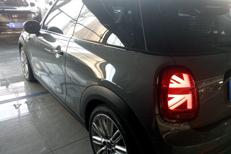 Used MINI 2022 1.5T COOPER Classic Edition Left Side
