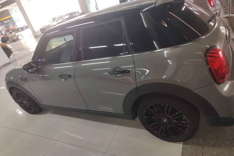 Used MINI 2022 1.5T COOPER Artist Five-Door Edition Left Side