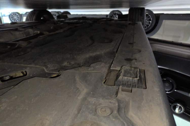 Used MINI 2022 2.0T COOPER S Classic Edition Left Side Sill