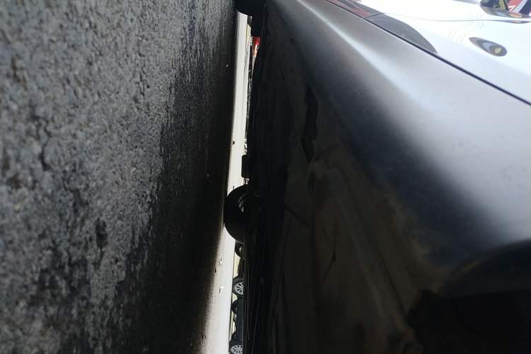 Used MINI 2022 Updated 1.5T ONE Five-Door PLUS Edition Left Side Sill