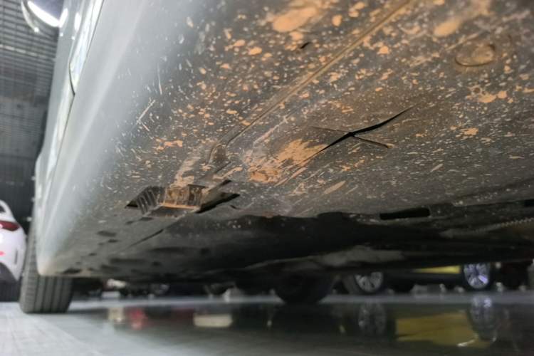 Used MINI 2022 1.5T COOPER Artist Left Side Sill