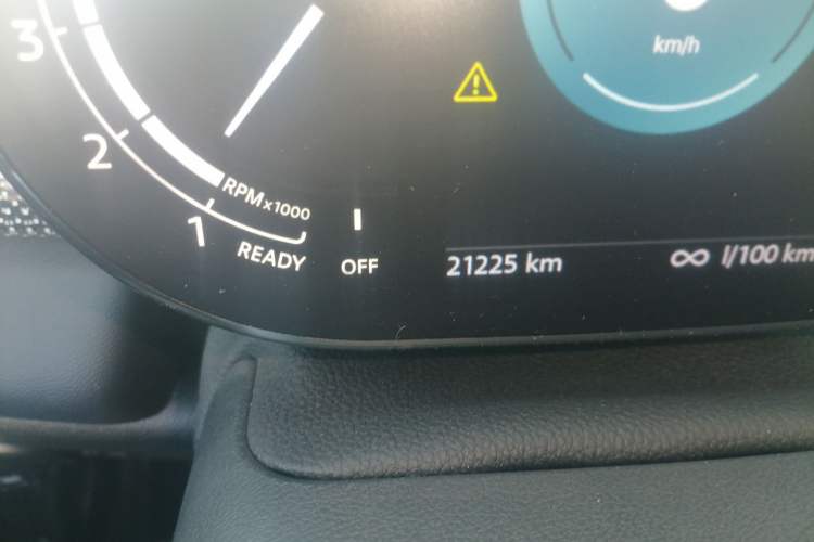 Used MINI 2022 Updated 1.5T COOPER Classic Edition Odometer Close Up