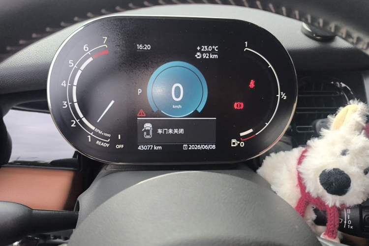 Used MINI 2022 2.0T COOPER S The Coopers Commemorative Edition Odometer Close Up