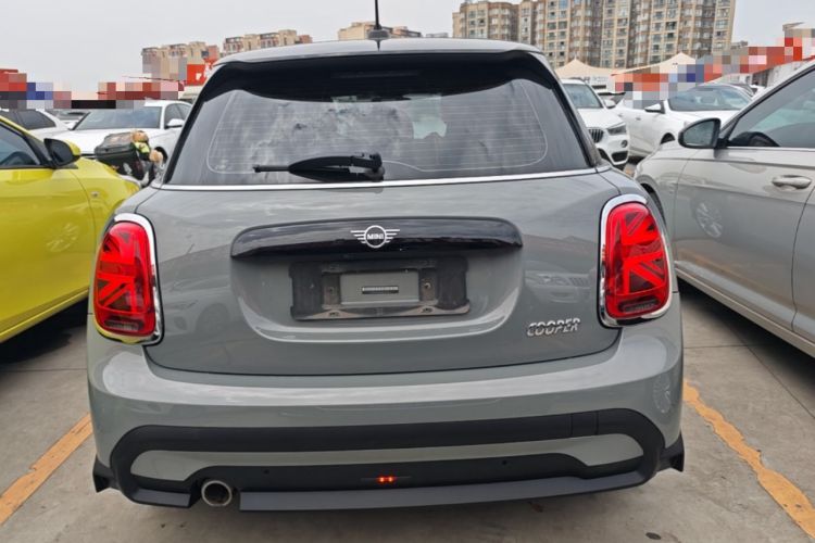 Used MINI 2022 Updated 1.5T COOPER Classic Edition Five-Door Version Rear