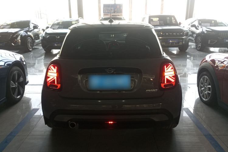 Used MINI 2022 1.5T COOPER Classic Edition Rear