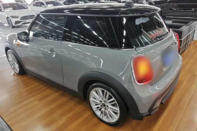 Used MINI 2022 Updated 1.5T COOPER Classic Edition Rear Left 45 Deg