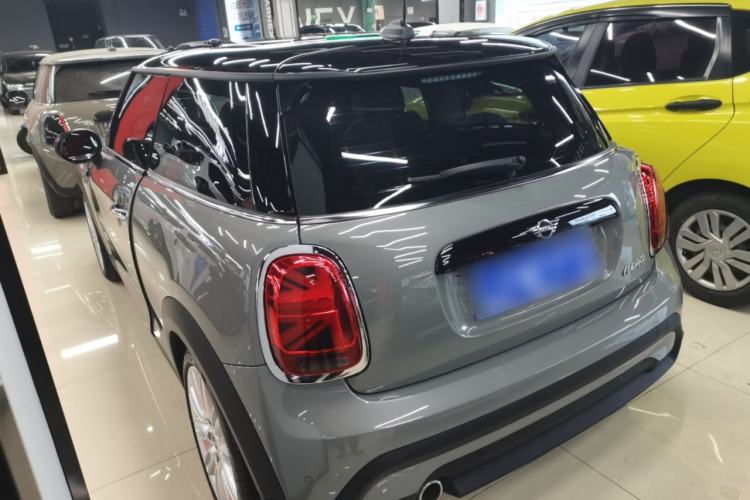 Used MINI 2022 Updated 1.5T COOPER Classic Edition Rear Left 45 Deg